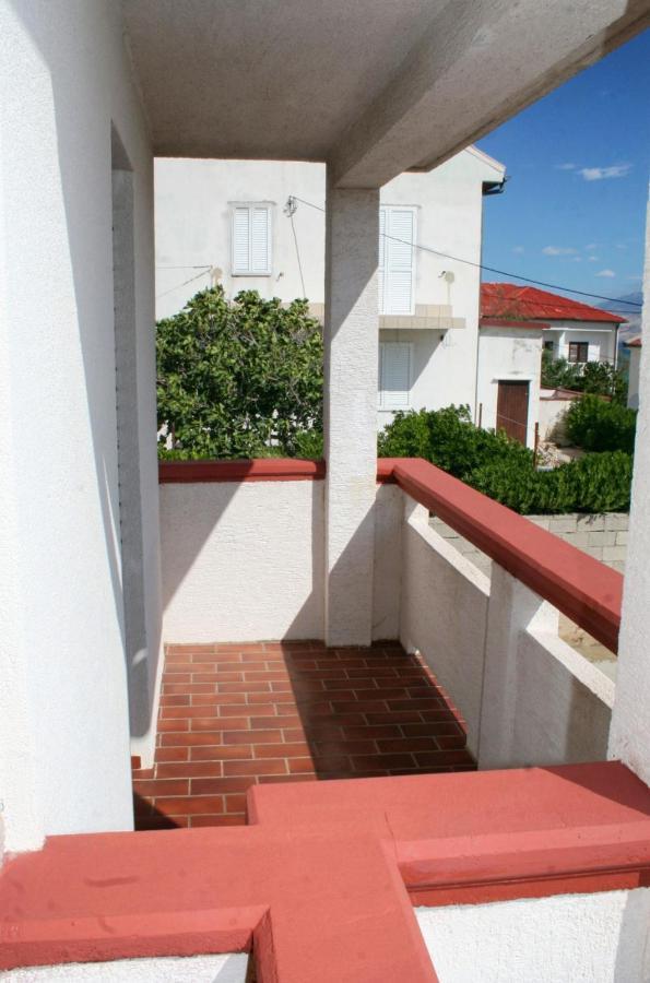Apartments By The Sea Pag - 532 帕格 外观 照片